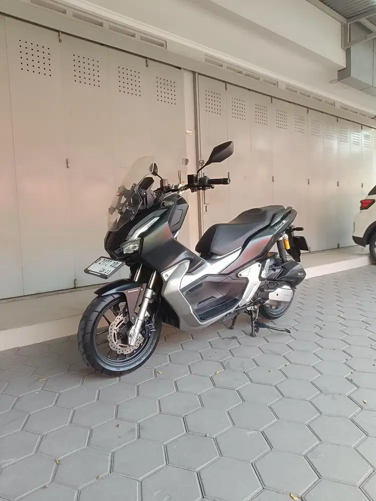 Honda adv 150 CBS 2021 mulus