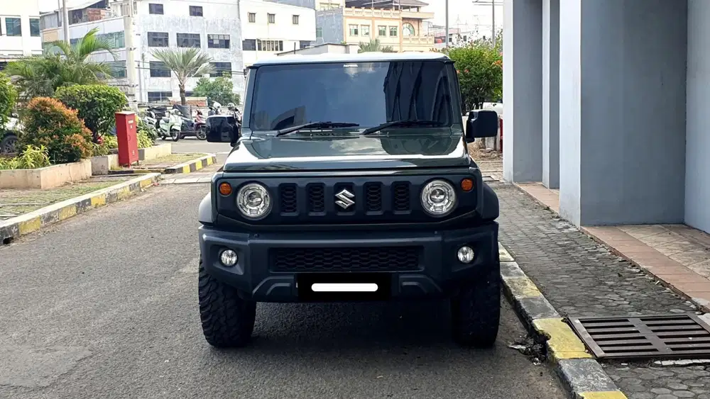 Km 15rb suzuki jimny 3 door 4x4 matic 2021 hijau pajak panjang