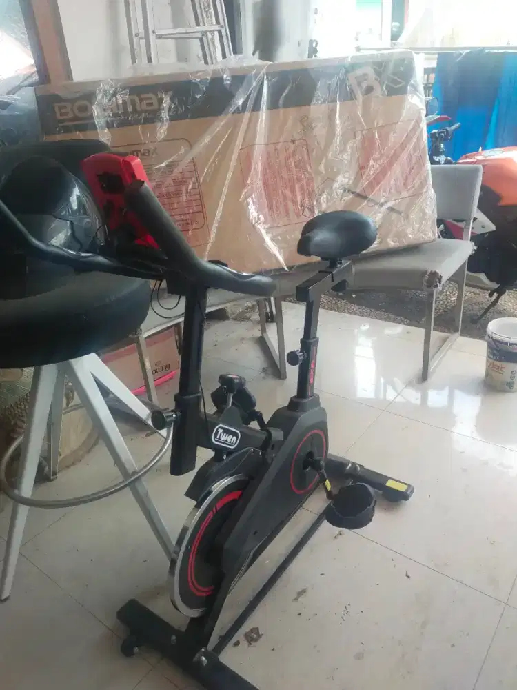 Sepeda taktis masih baru di buka