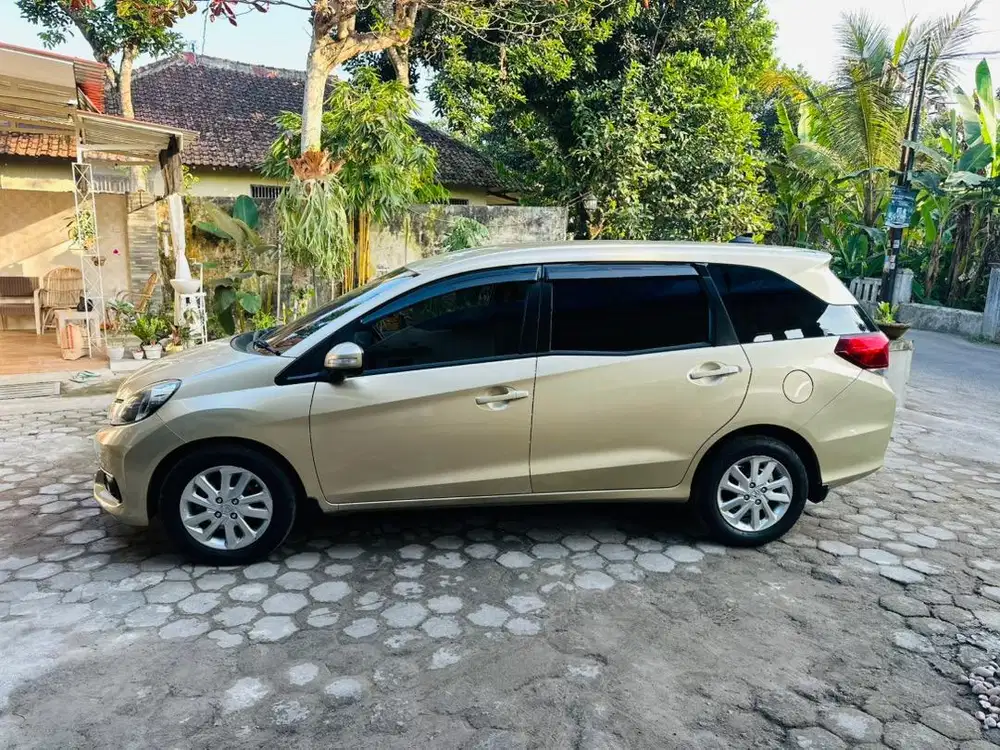 Mobilio E 2014 autoMatic plat AB istimewa