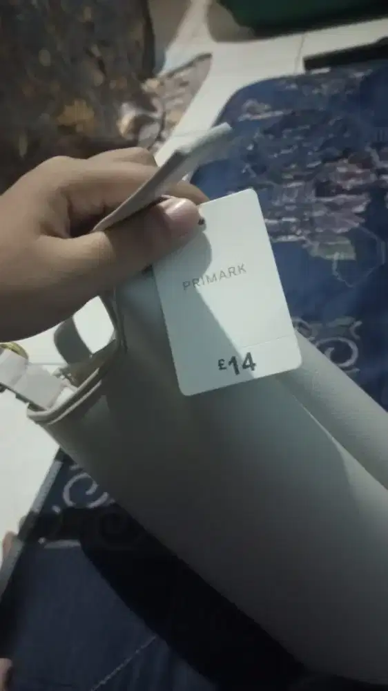 Jual aja sayang disimpen aja msih baru