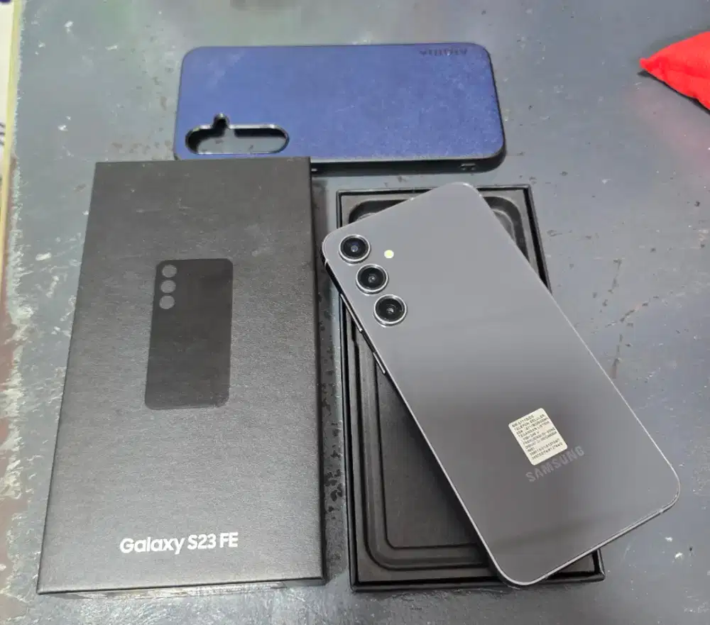 Samsung S23 FE 8/256 ex resmi MULUS FULLSET ORIGINAL