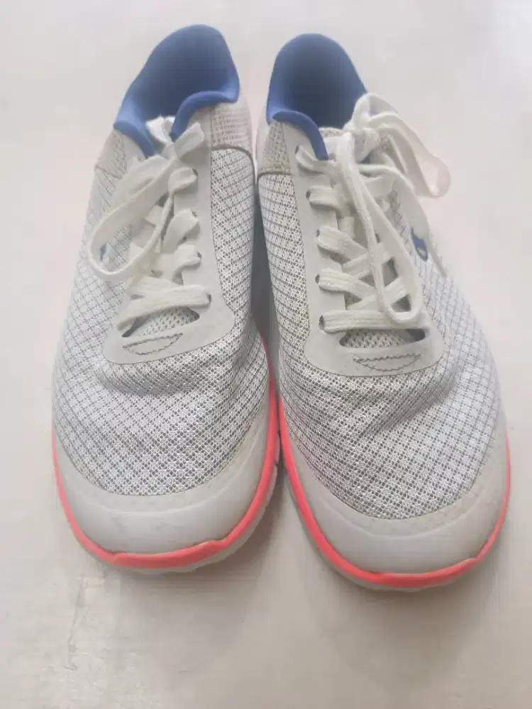 Sepatu Champion Gusto XT II White Coral
