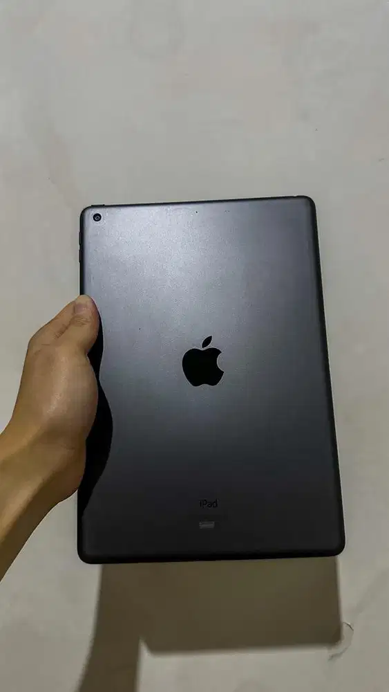 iPad Gen 9 WiFi 64GB Space Gray + Apple Pencil Gen 1 Original