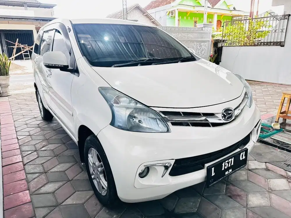 Xenia putih 2015 AT automatic metic senia zenia cenia
