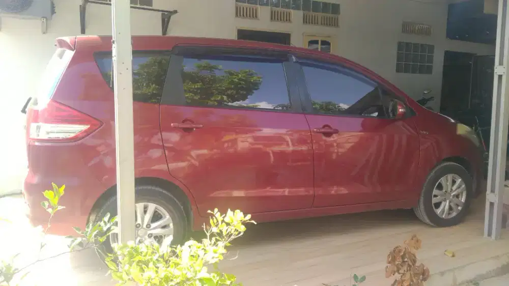 Dijual Suzuki Ertiga GX matic 2014 pemakaian pribadi
