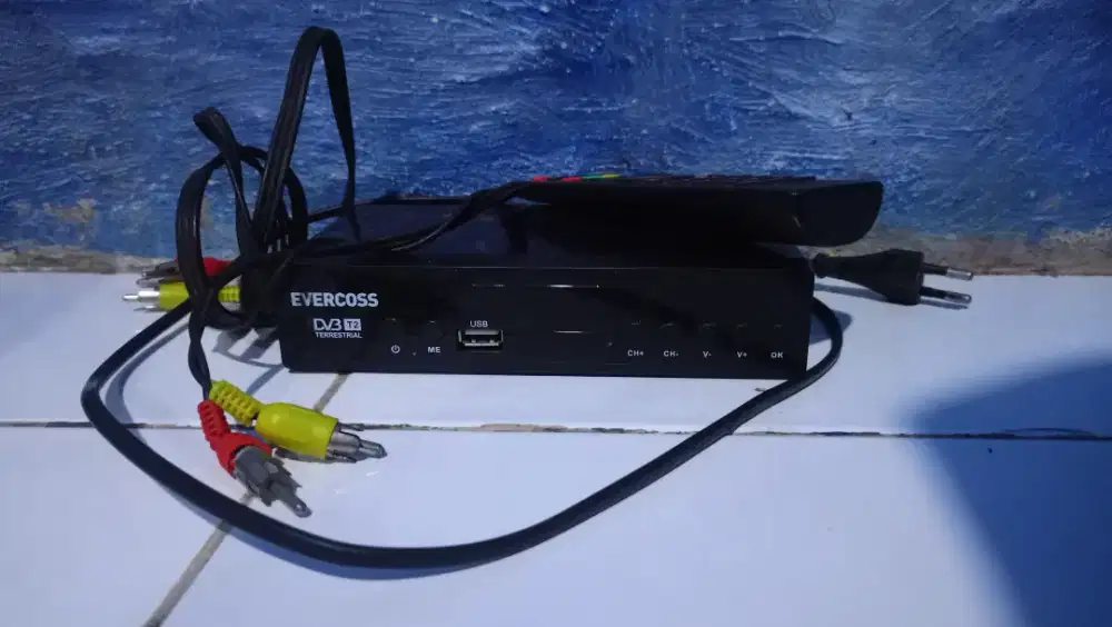 STB+Remote & DVD merk LG Berfungsi Normal