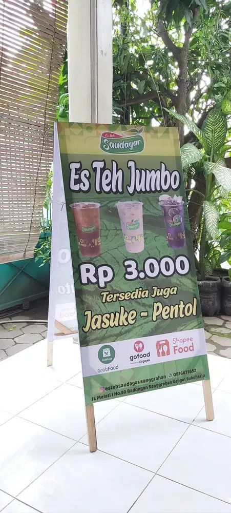 Bikin jagrak kayu jualan Es Teh banner mmt spanduk stiker neonbox