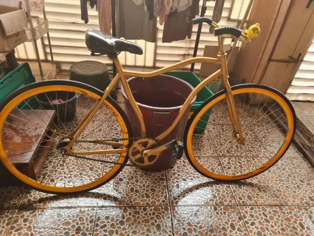 Sepeda fixie klasik