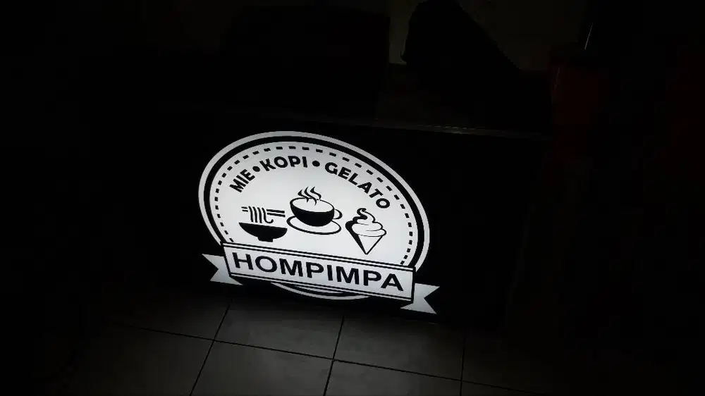 Bikin & pasang papan nama toko cafe neon box sticker coffeeshop