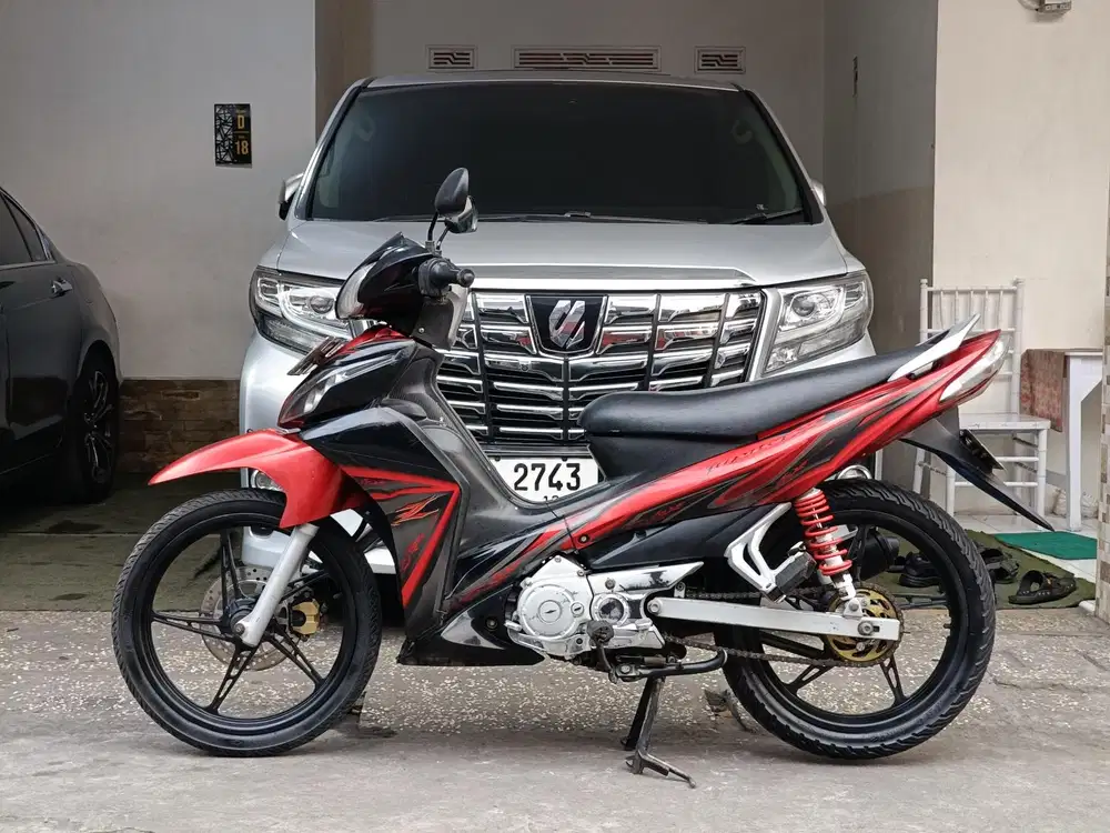 Jupiter z tahun 2010 full original/tt boleh gan cash lebih bagus