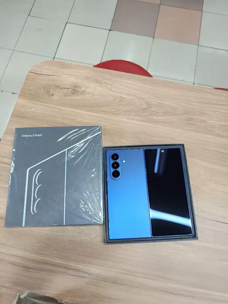Samsung Galaxy Z Fold 7 12/256 GB ex Sein