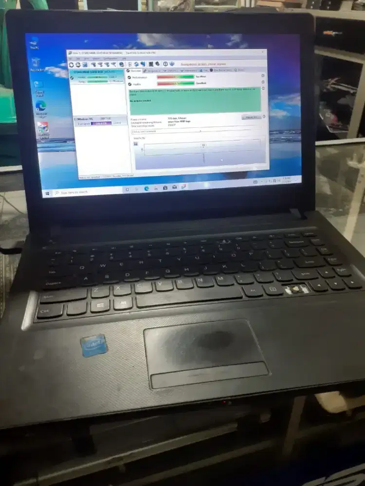 Lenovo Ideapad 300
