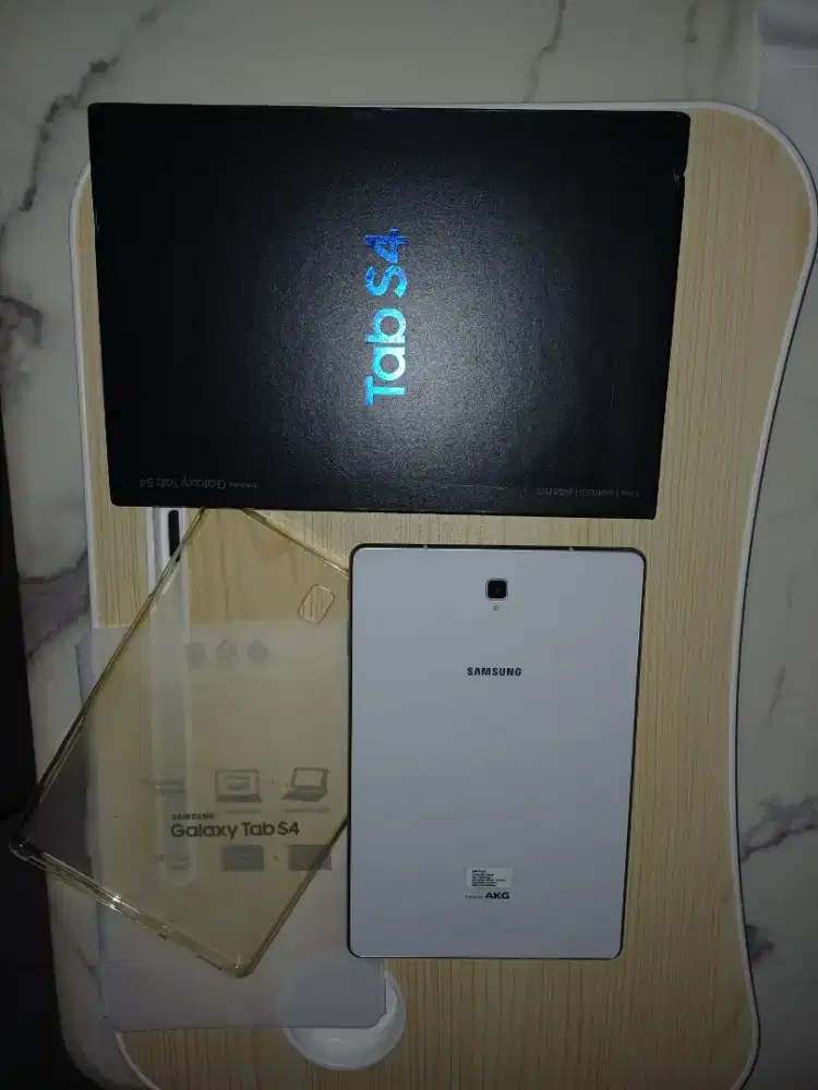 Samsung tab S4 ...barang simpanan(super mulus/lengkap)