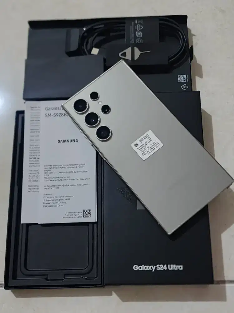 Samsung S24 Ultra 5G 12/256Gb, warna Titanium Grey SEIN, 99,9% Mulus