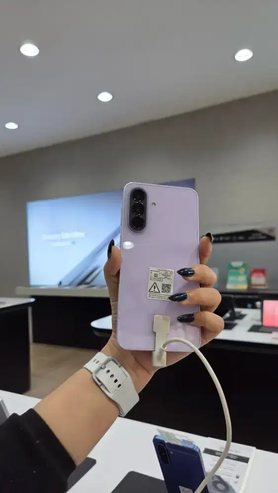 Samsung galaxy A37