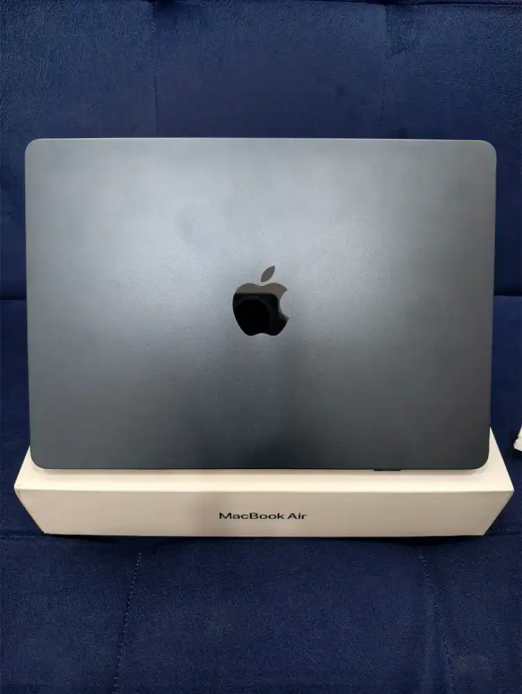 MacBook Air M2 8/256 ID/A fullset