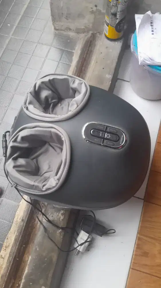 Nekteck Shiatsu Foot Massager Machine with Soothing Heat,