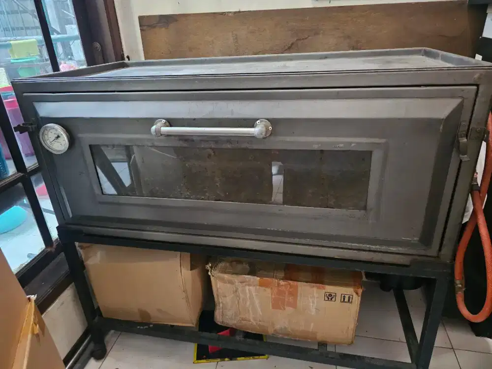 Oven deck LPG untuk memanggang roti/ kue