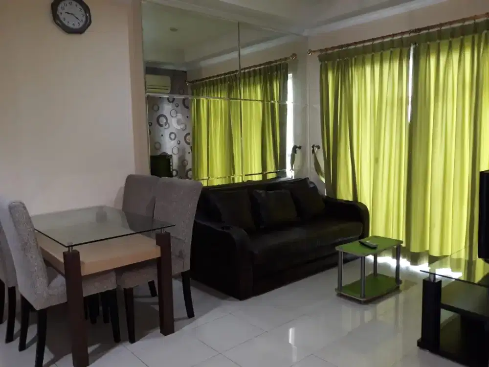 Sewakan Bulanan Apartemen area MOI 2 BR Fully Furnished