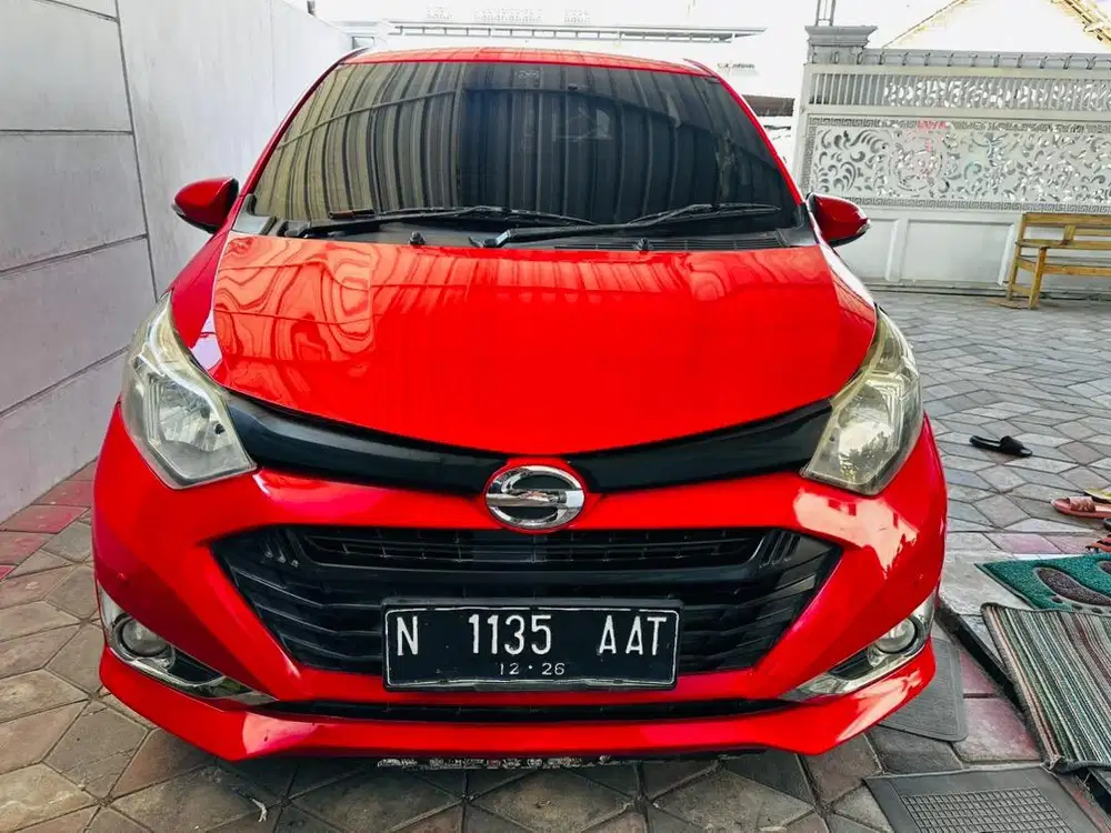 Sigra merah R AT automatic 2016 metic matic zigra metic autometic