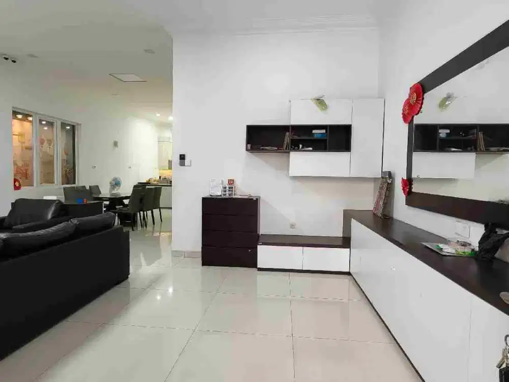 Jarang Ada Villa Griya Riatur Ukuran 8