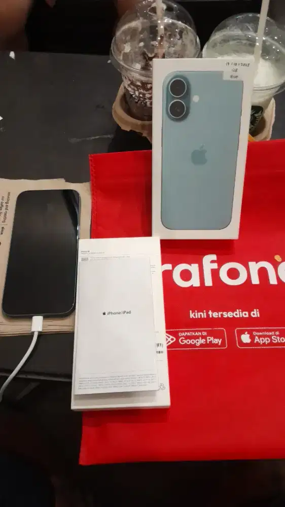 Iphone 16 teal 128gb TAM