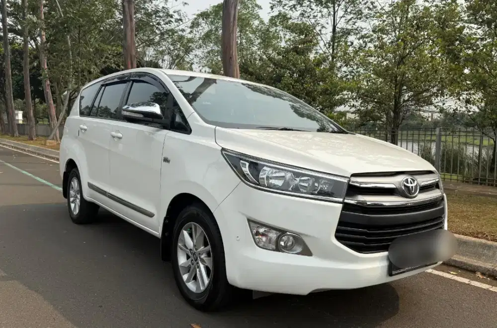 TOYOTA INNOVA REBORN 2.0 V BENSIN AT 2016 PUTIH