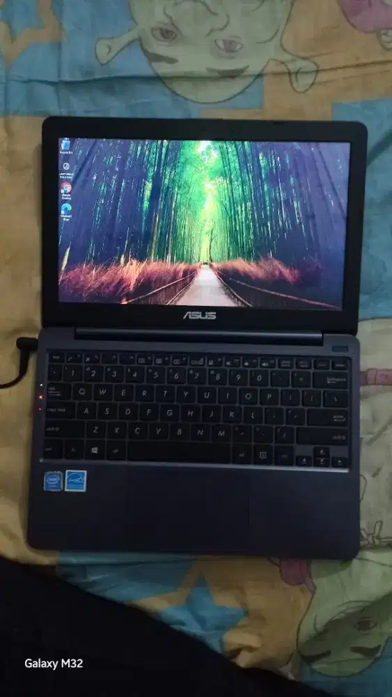 Laptop Asus E203Nah 11,6 inch