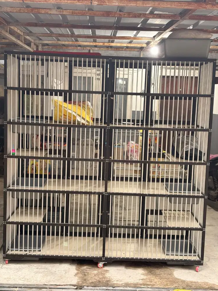 Kandang kucing 6 pintu