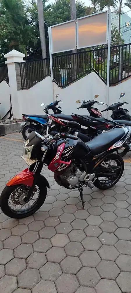 SCORPIO Z NEW 2013