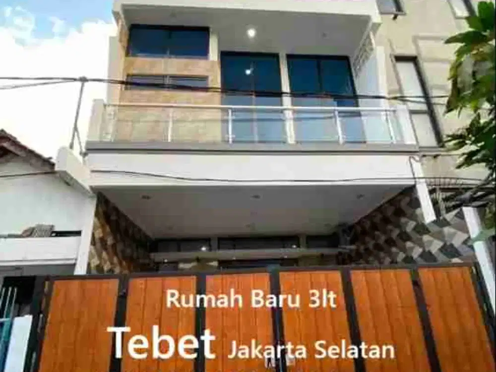 Rumah Baru Lantai 3 Semi Furnished dekat Eco Park