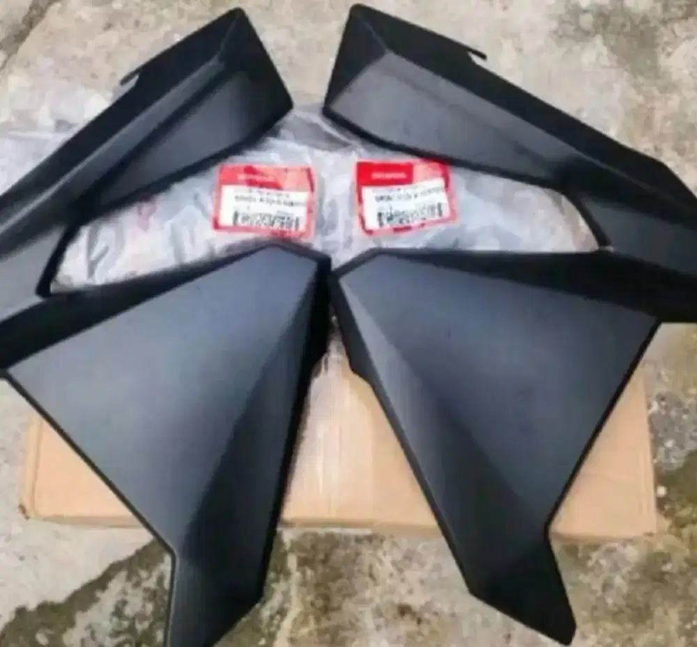 sayap kzr  vario led old jual rugi baru  AHM nego deaL sayap vario 150