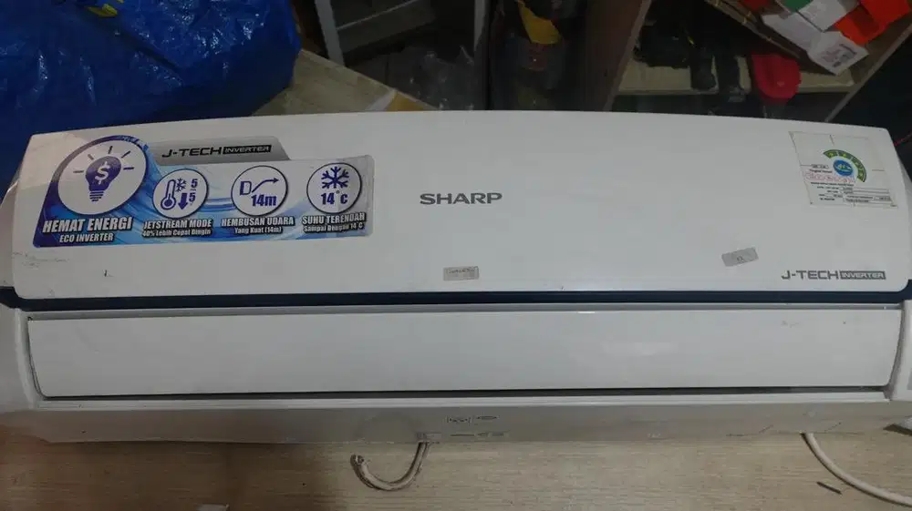 AC Sharp Inverter 1/2 PK