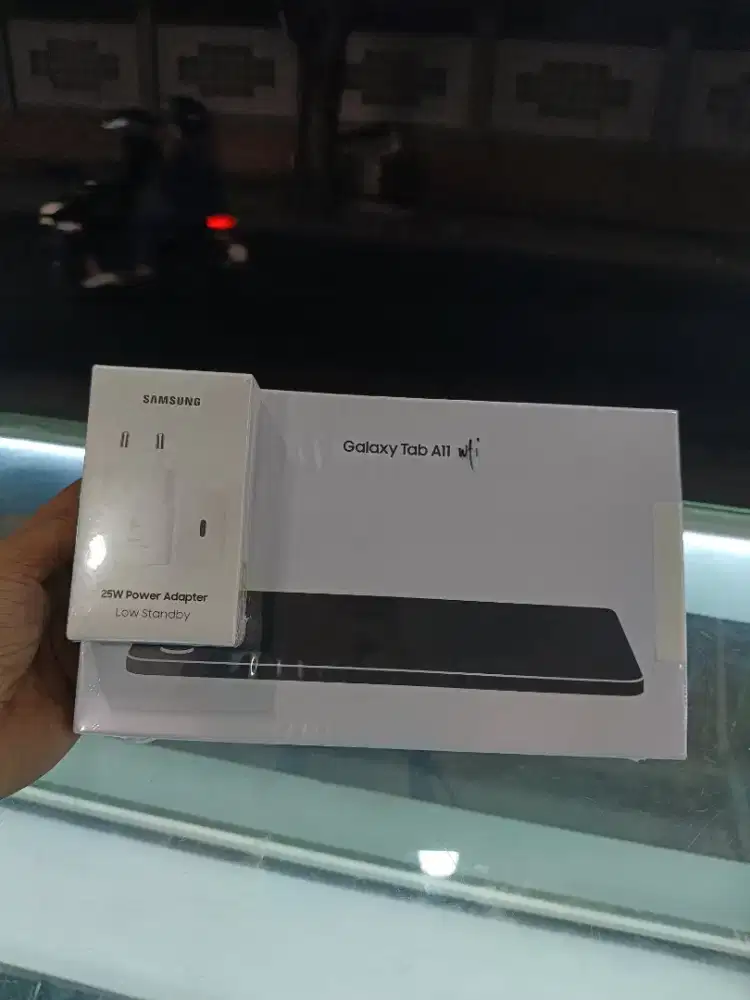 new samsung galaxy tab 11 4/64 garansi resmi 1th