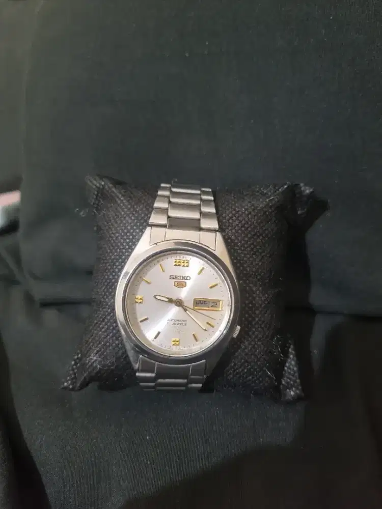 Seiko automatic 7009