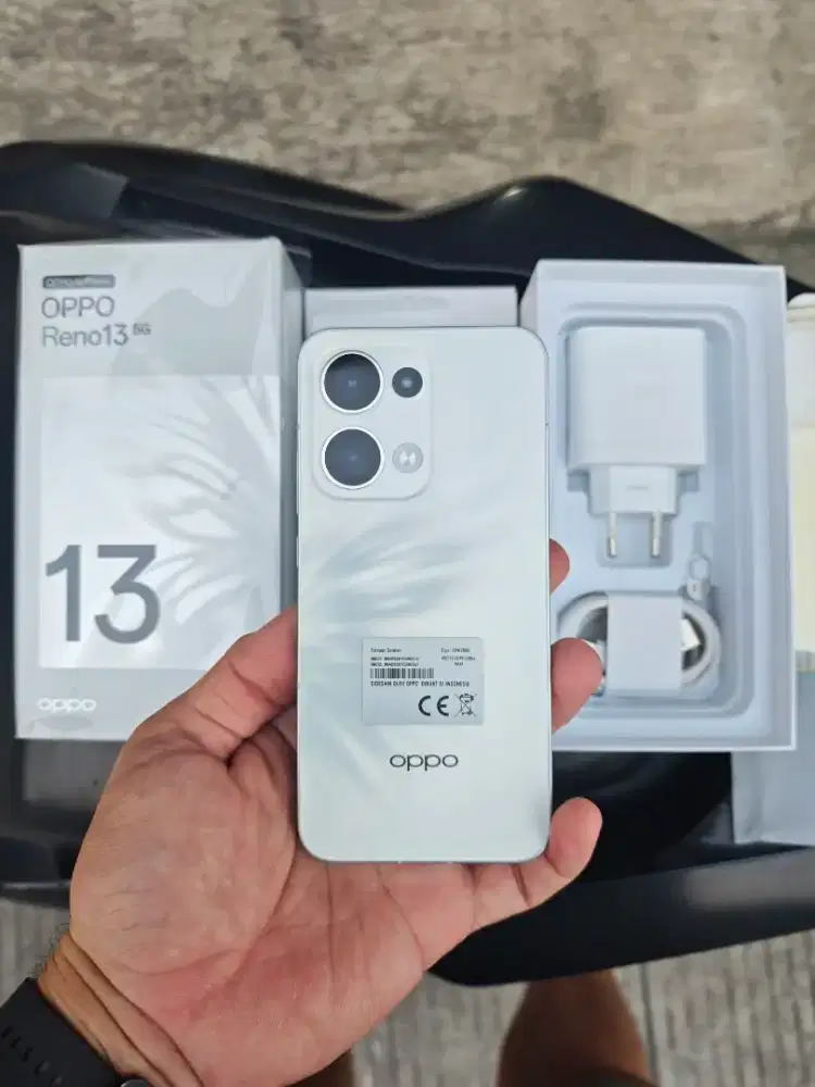 OPPO RENO 13 5G 12/256 white fullset