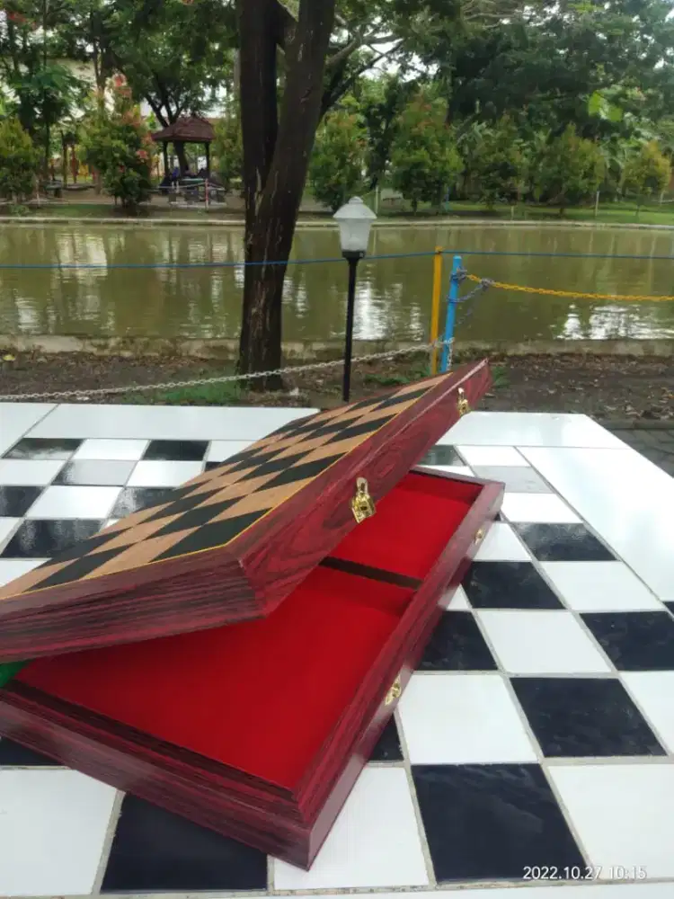 Papan catur Box tipe SINDORO PRO