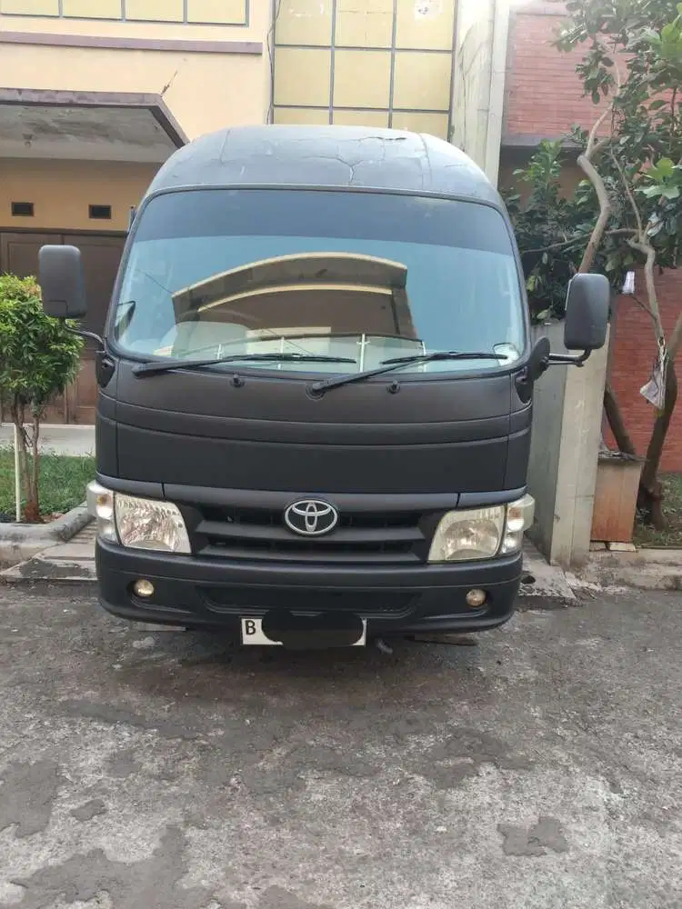 Toyota Dyna 2011  Chasis Long