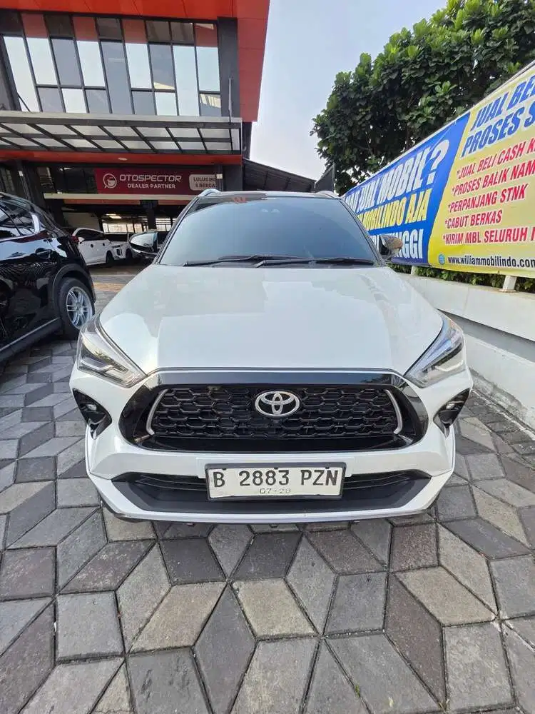 Toyota Yaris Cross Hybrid Two Tone 1.5L A/T 2023