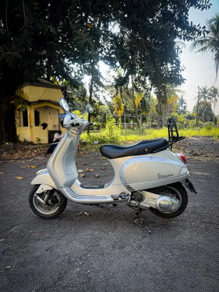 PIAGGIO VESPA LX 150 2V 2012