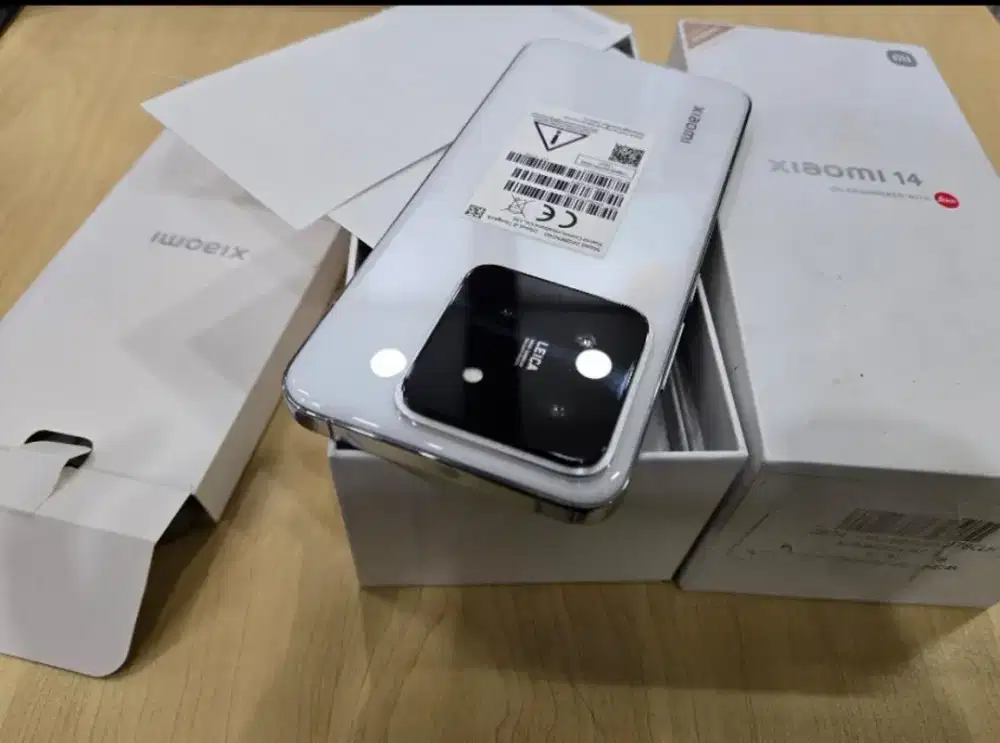 XIAOMI 14 256 GB