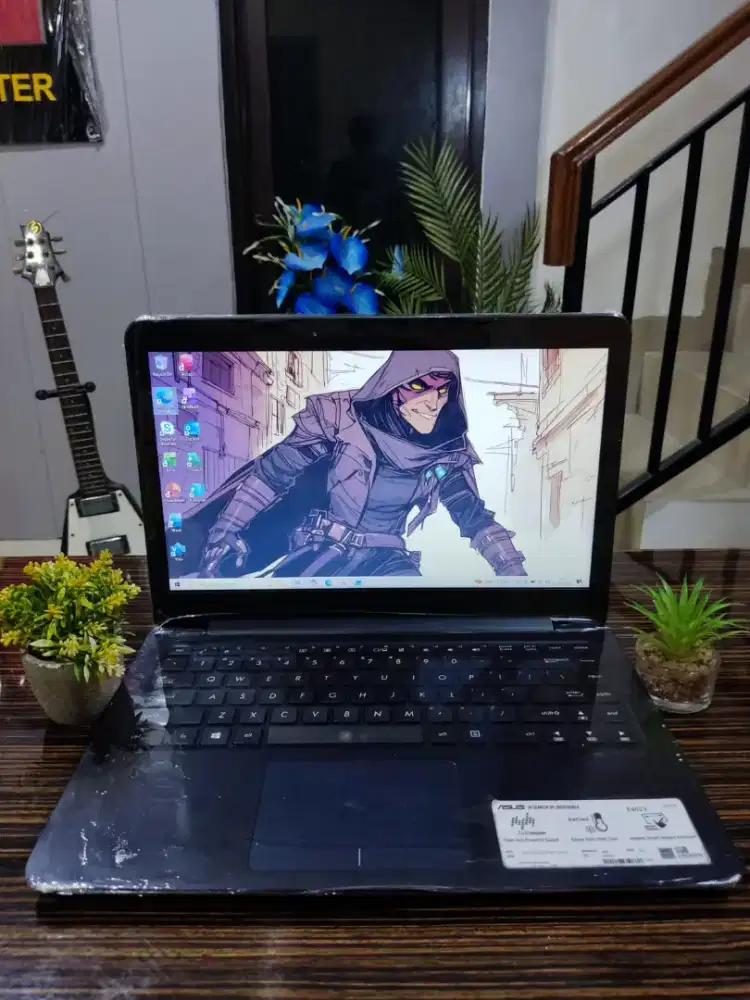ASUS VIVOBOOK E14 E402Y SLIM2 Dark Edition [SSD]