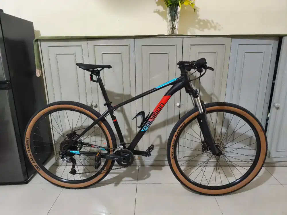Sepeda mtb polygon xtrada 5 size 29 m
