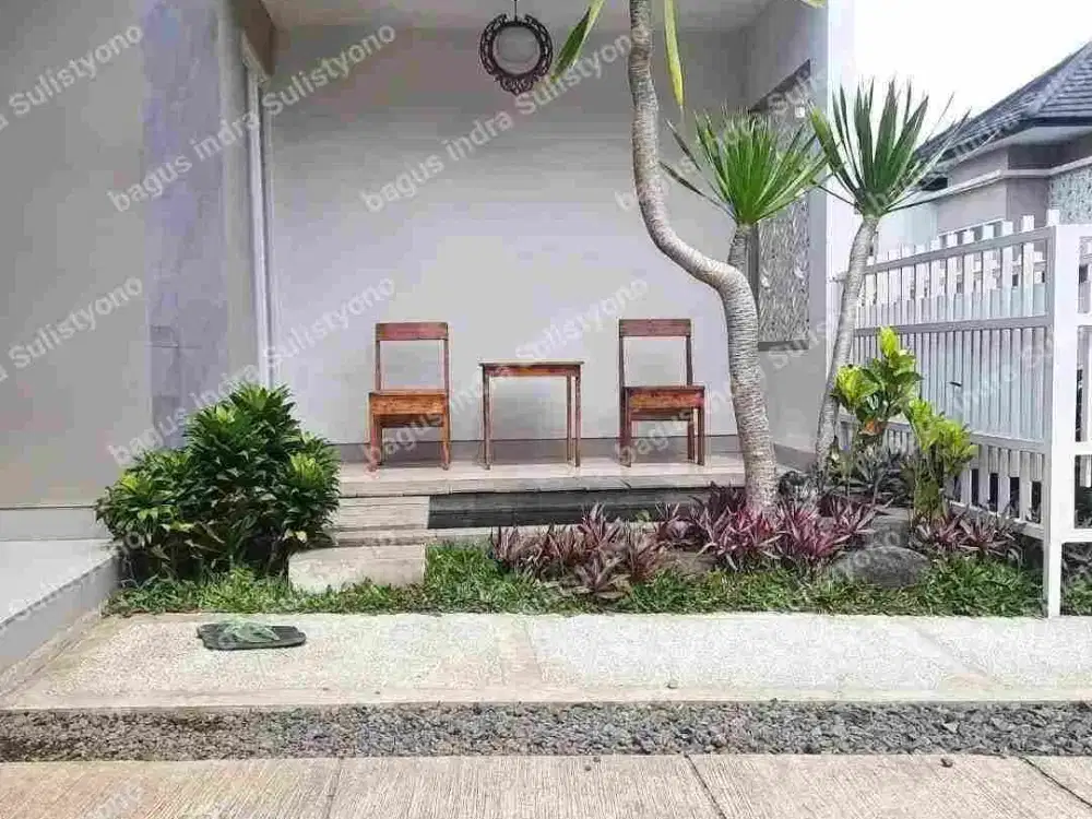 Dijual rumah cantik siap huni