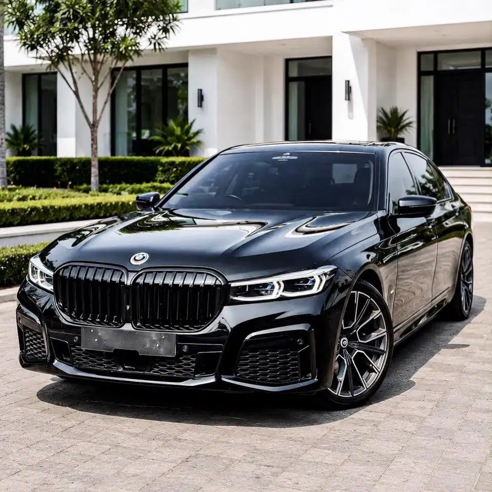 (CASH) BMW 730Li M-Sport G12 2022
