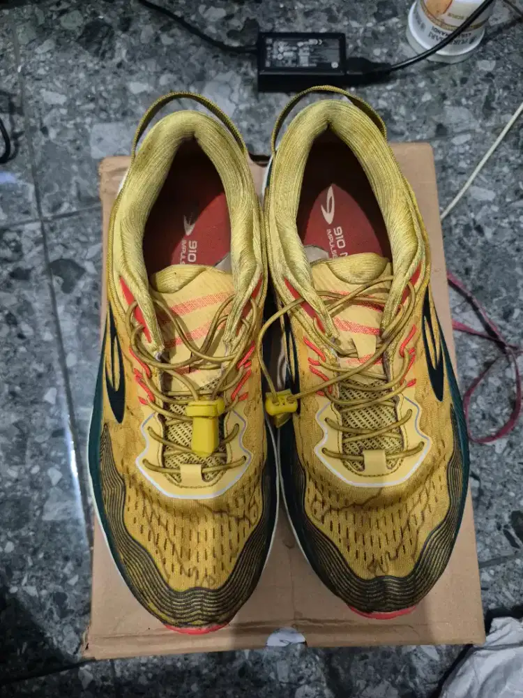 Sepatu Trail Run Nineten Mars Jezero