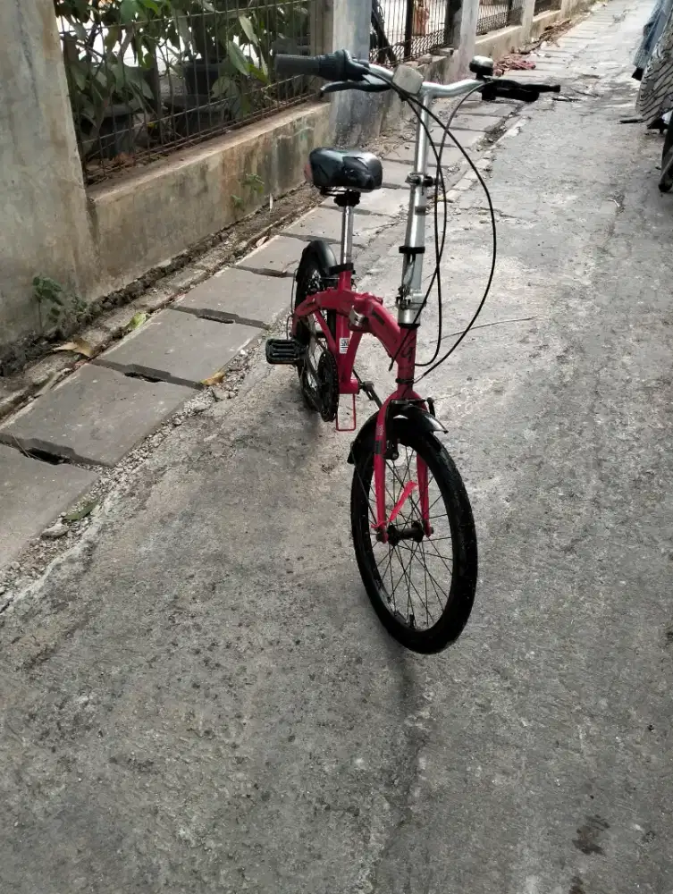 Sepda ghenio ukuran 20 inch