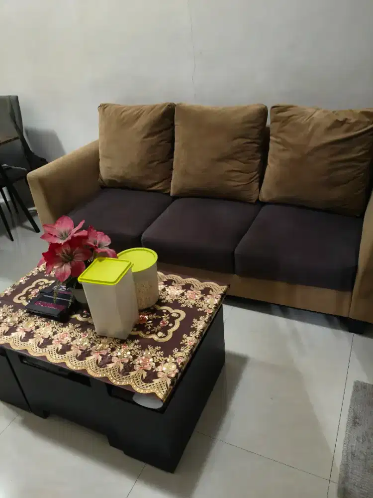 Jual Sofa warna coklat okus meja dan kursi kecil 2