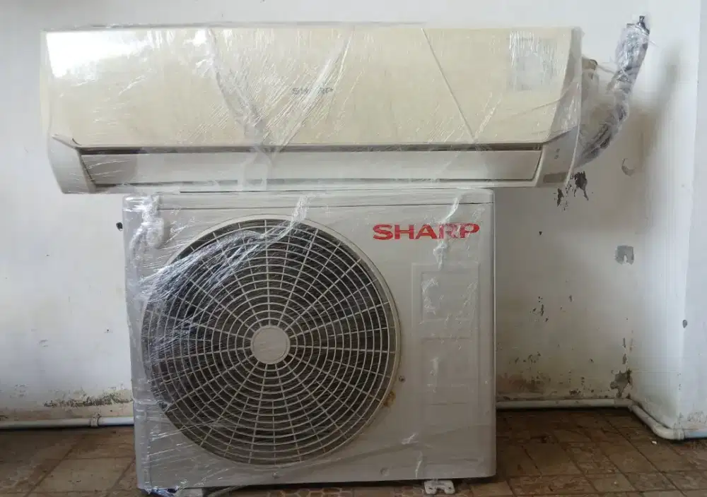 AC 1 PK SHARP BEKAS SEPERTI BARU  *NEGO*